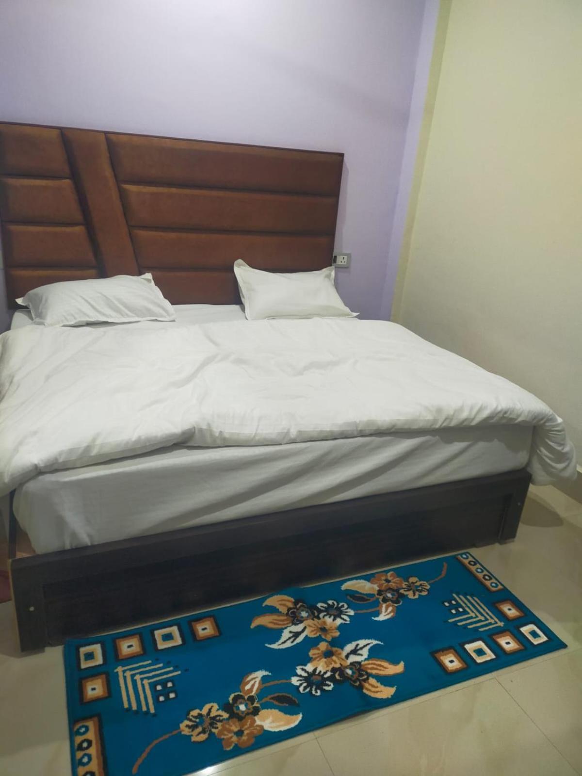 Hotel Dixit Residency à Vrindāvan Extérieur photo